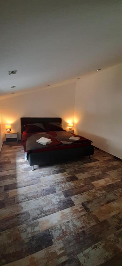 Apartmani Petar I Luka Бакар Екстер'єр фото