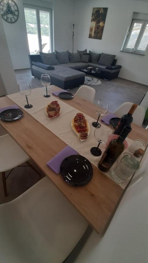 Apartmani Petar I Luka Бакар Екстер'єр фото